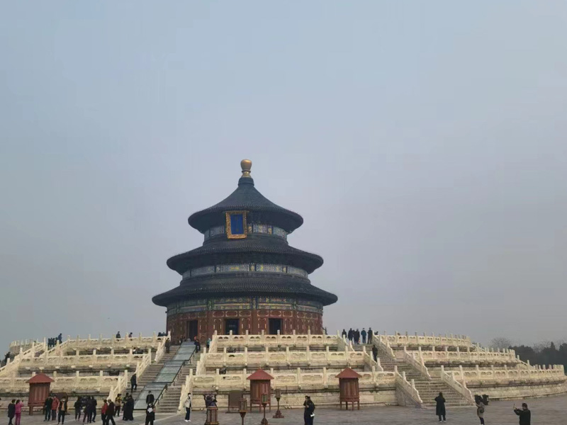 使用非法軟件誘使他人投資構成什么犯罪？深圳律師為您講解